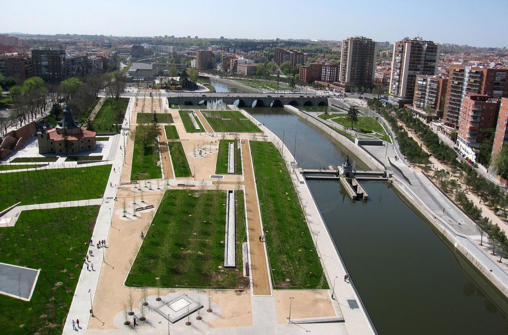 Piramides 2 Apartment Madrid Exterior foto
